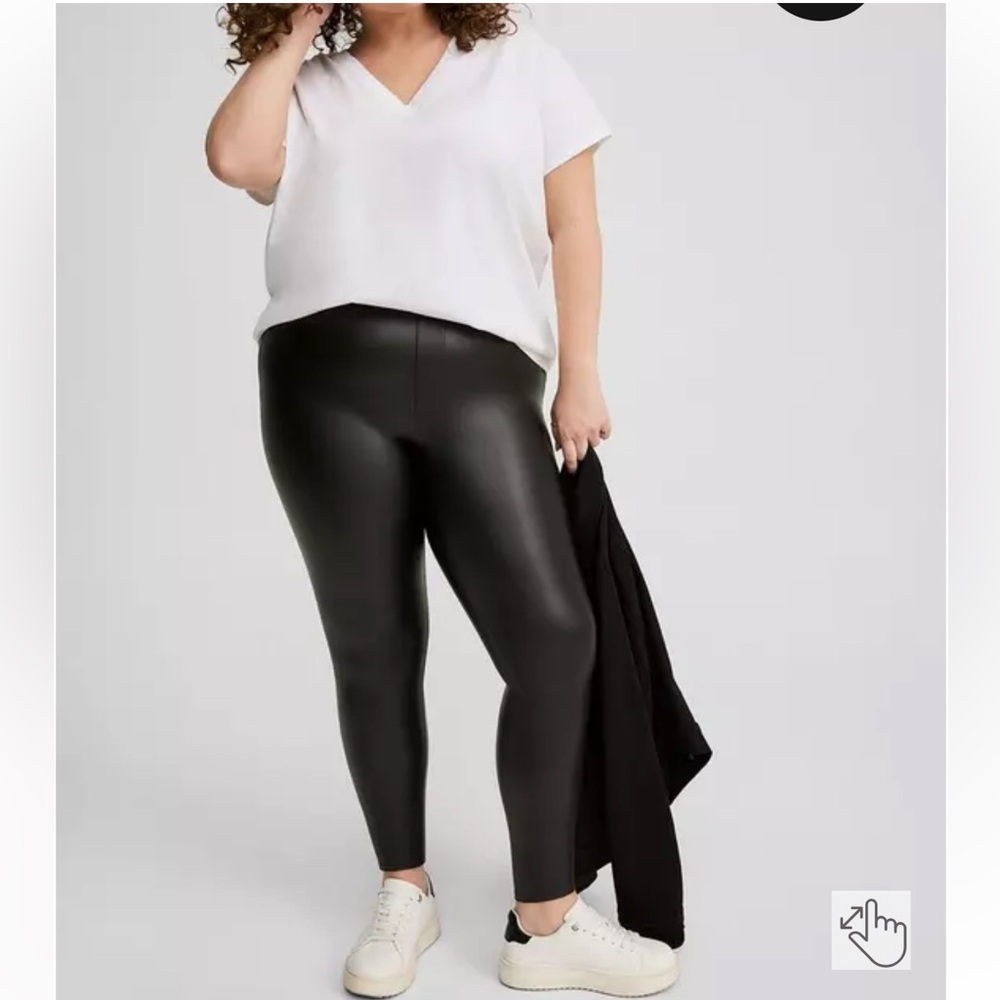 Women's Black Faux Leather Leggings